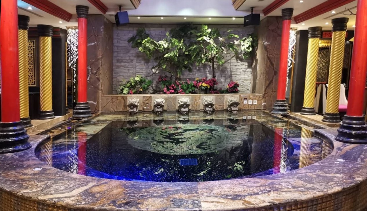 紫禁城精品汽車旅館-台中外送茶飯店