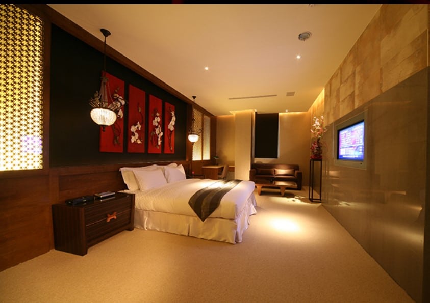 台中外約旅館-蘭夏會館